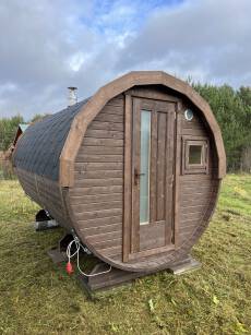 SAUNA BECZKA Z SZATNIĄ  3,0 M / 2,20 M