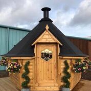 DOMEK GRILLOWY 16,5 M²