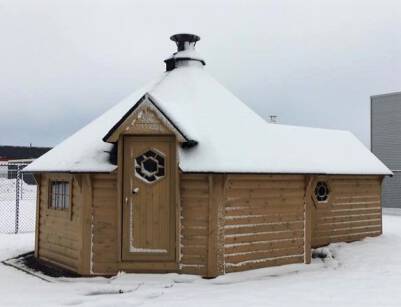 DOMEK GRILLOWY 16,5 M² Z SAUNĄ W PRZEDŁUŻENIU 2,5M